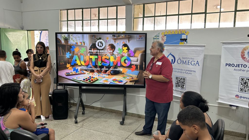 Entrega de laudos do Projeto Arco-Íris, Instituto Ômega
