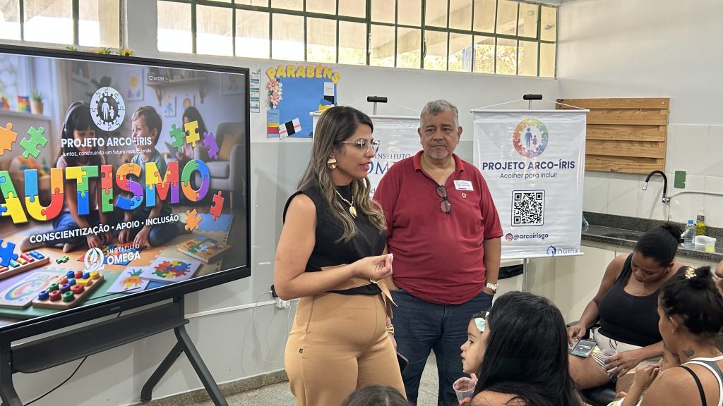 Entrega de laudos do Projeto Arco-Íris, Instituto Ômega